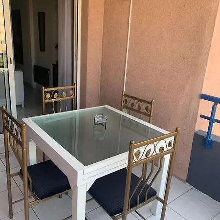 Confort Port De דירה Fréjus